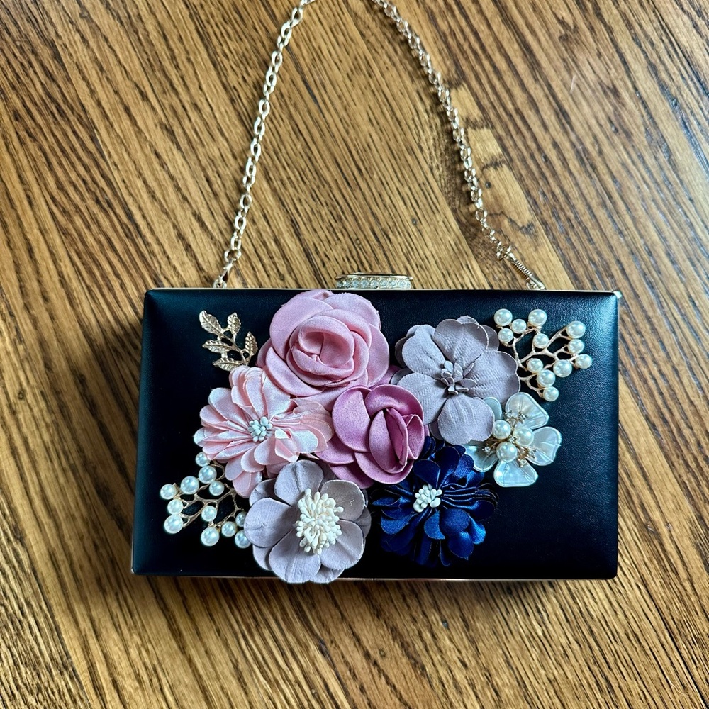 Floral Embellished Black Leather Clutch